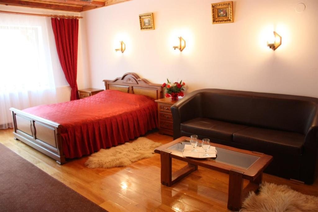 Pension Curmatura Stezii Răşinari Quarto foto