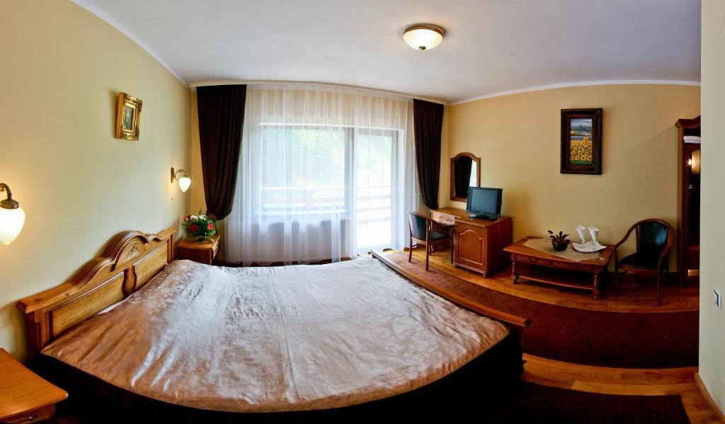 Pension Curmatura Stezii Răşinari Quarto foto