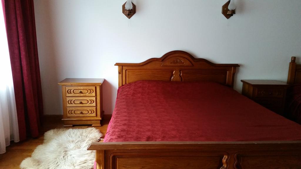 Pension Curmatura Stezii Răşinari Exterior foto