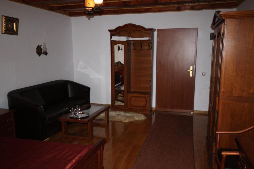 Pension Curmatura Stezii Răşinari Quarto foto